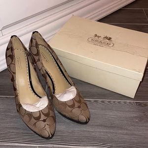 Coach heels!!